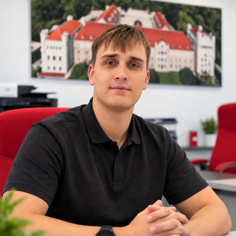 Mgr. Filip Takáč, realitný maklér, Directreal Partner Galanta